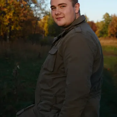 Леон